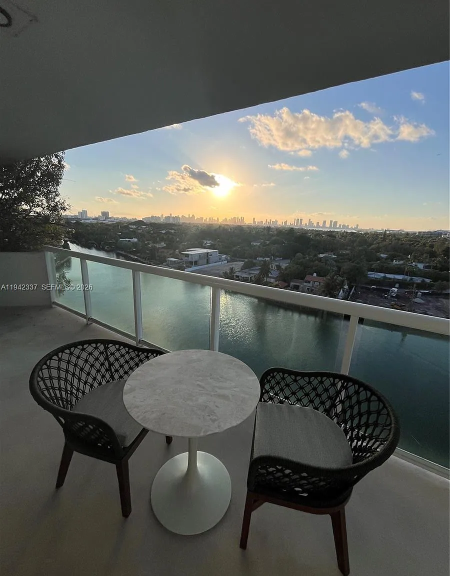 2 bed, 1200 sqft, $15,650 — Photo 4