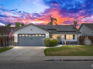 9020 Winlock St, Bakersfield, CA 93312