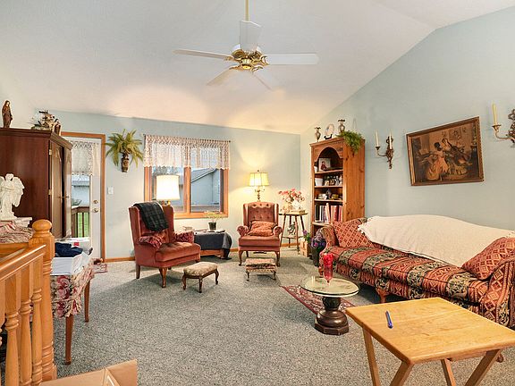 3rd image of 2635 Falcon Pointe Dr NW
