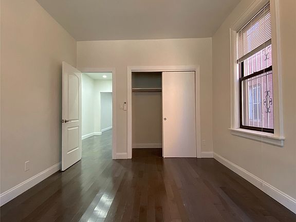 4th image of 2523 41st St
