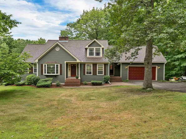 10 Independence Drive, Salem, NH 03079