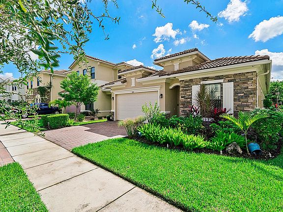 2nd image of 9074 NW 39th St