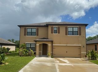 6455 NW Castlebrook Ave, Port Saint Lucie, FL 34983