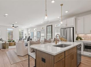 138 Iveybrooke Ln #74, Alpharetta, GA 30009