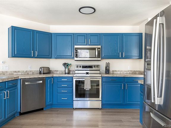5th image of 276 Lockwood Street