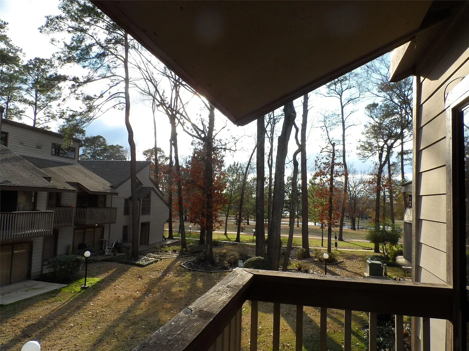 2 bed, 2.0 bath, 866 sqft, $1,100 — Photo 1