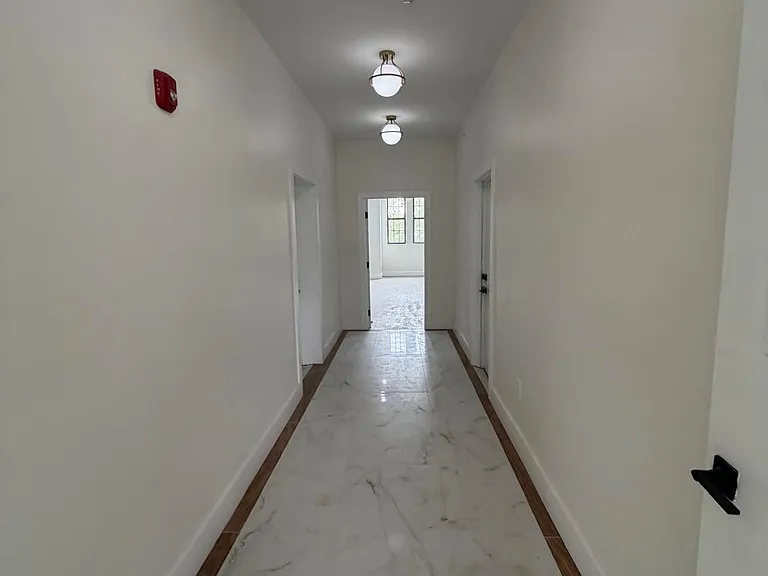 53 Lincoln Park #2A — Photo 2