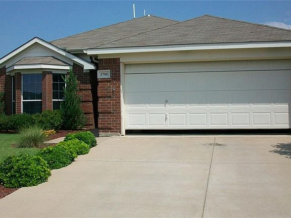 2nd image of 4708 Topaz Ln