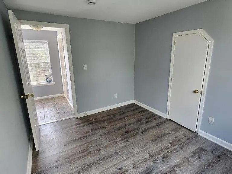10 Westcott St #2 — Photo 13