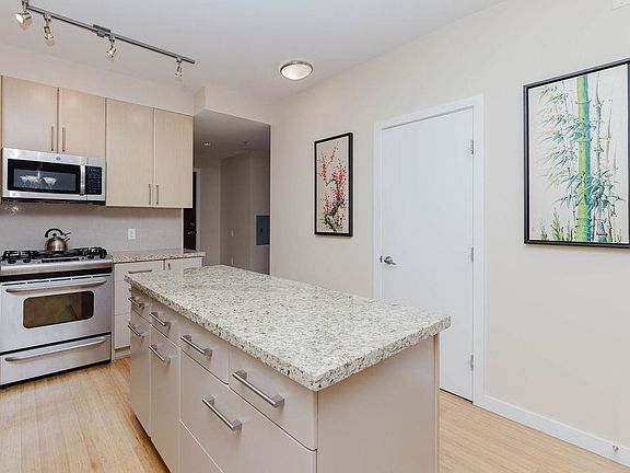 5th image of 5160 Davis Bay Rd #241