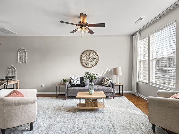 5th image of 672 Cupola Dr