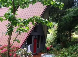 81 Mountain Trail Ct, Brinnon, WA 98320