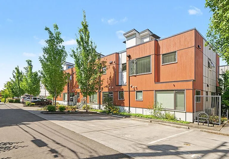 3810 California Ave SW #B — Photo 24