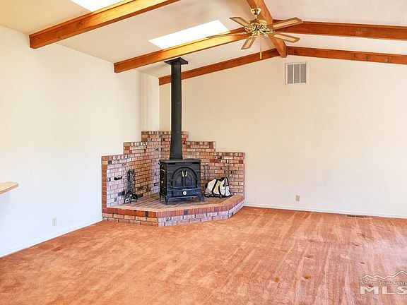 5th image of 1143 Meadowlark Cir