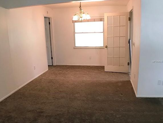 5th image of 2236 King Richards Ct