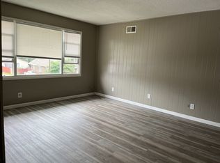 205 W Allen St APT 116, Springfield, IL 62704