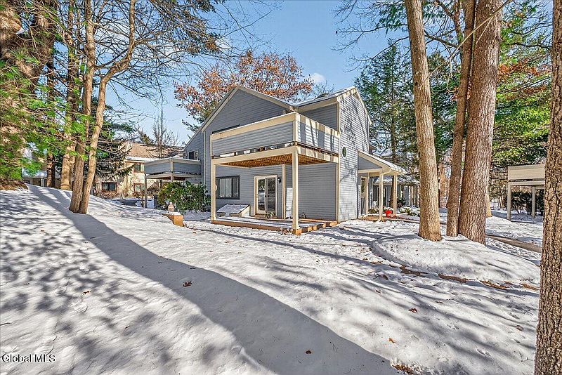 5th image of 105 Yorktown Drive
