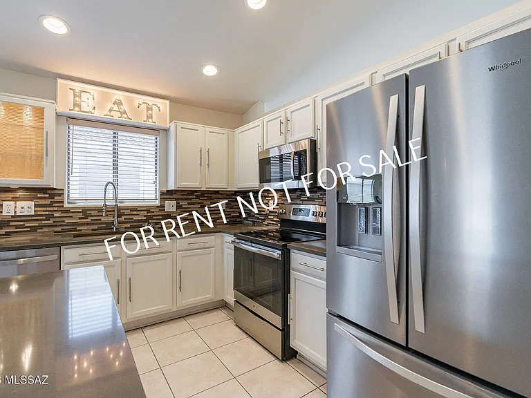 11344 N Gray Boulder Ct — Photo 15