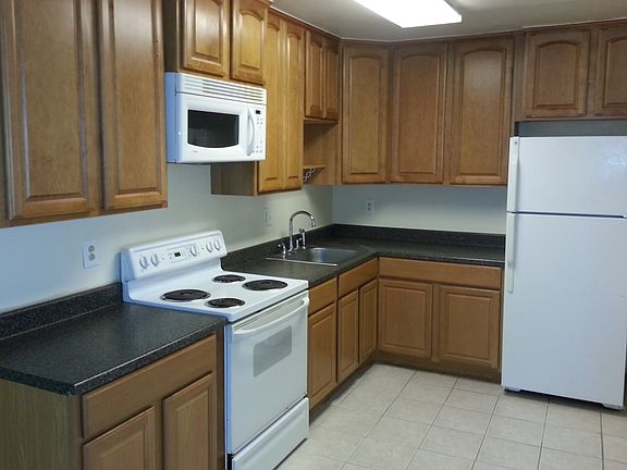 4th image of 18510 Bay Leaf Way