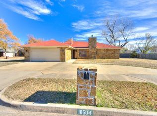 18504 Laurel Oak Dr, Edmond, OK 73012