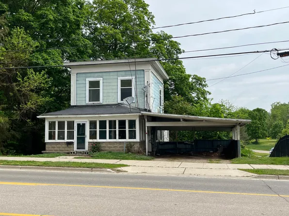 226 Monroe St, Allegan, MI 49010