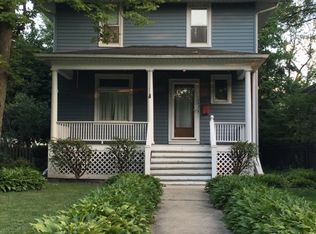 1521 Lake Ave, Wilmette, IL