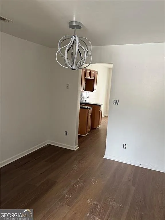 3 bed, 2.5 bath, 1316 sqft, $1,650 — Photo 4