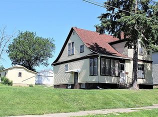 825 Wilson St, Kewanee, IL 61443