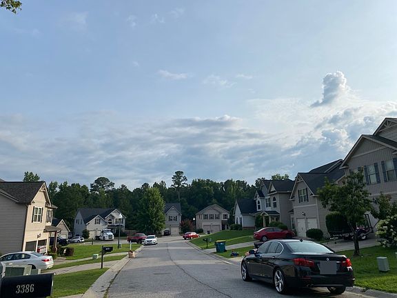5th image of 3382 Grove Landing Cir