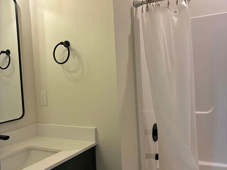 2383 SE 135th Ave #8 — Photo 5
