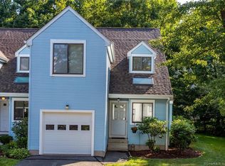 3 Redstone Way #3, Farmington, CT 06032
