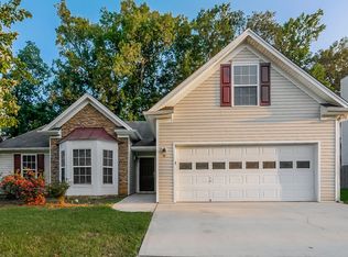 219 Sandstone Dr, Hampton, GA 30228