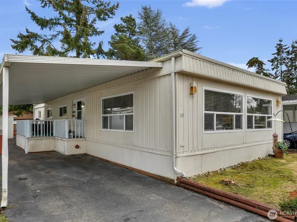 5220 176TH Street SW #10, Lynnwood, WA 98037