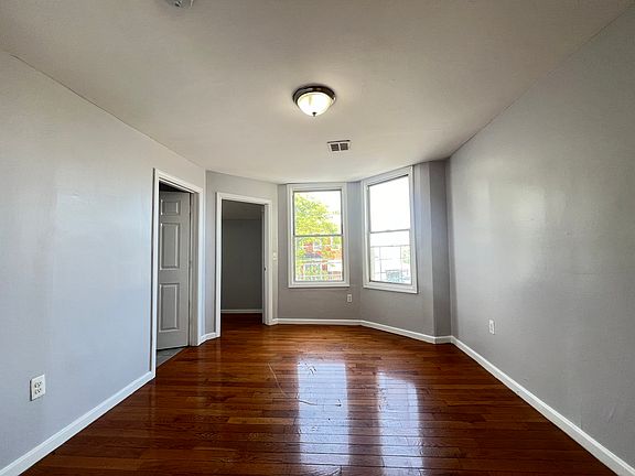 2nd image of 91 Kearny Ave #2