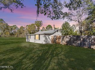 530 Interlachen Blvd, Interlachen, FL 32148