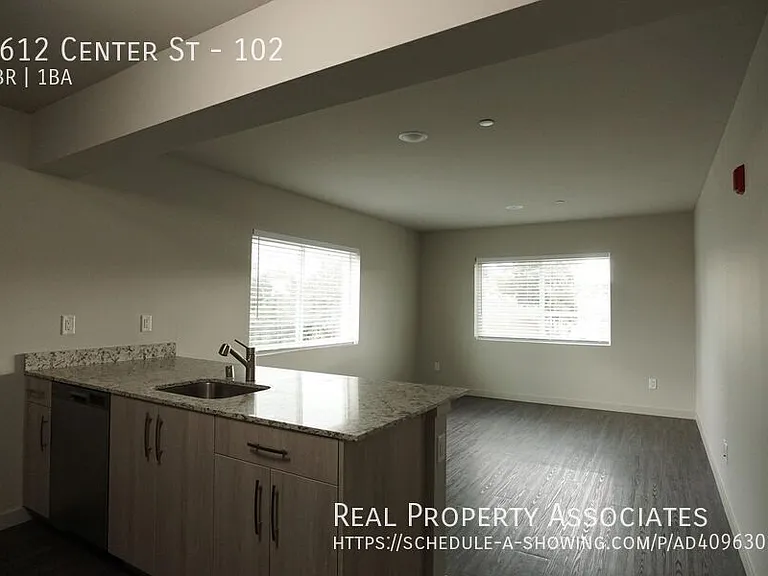 3612 Center St #102 — Photo 4