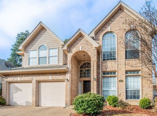 2610 Hidden Ridge Dr, Arlington, TX 76006