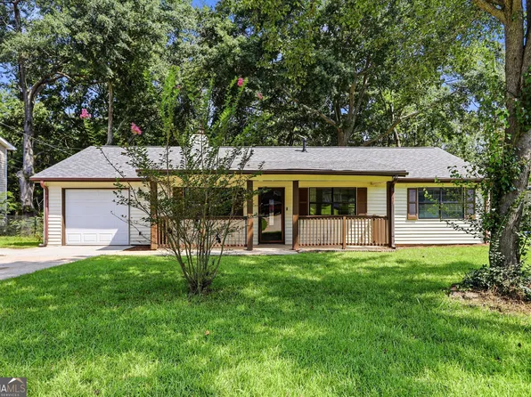 3772 Charlotte Dr, Rex, GA 30273