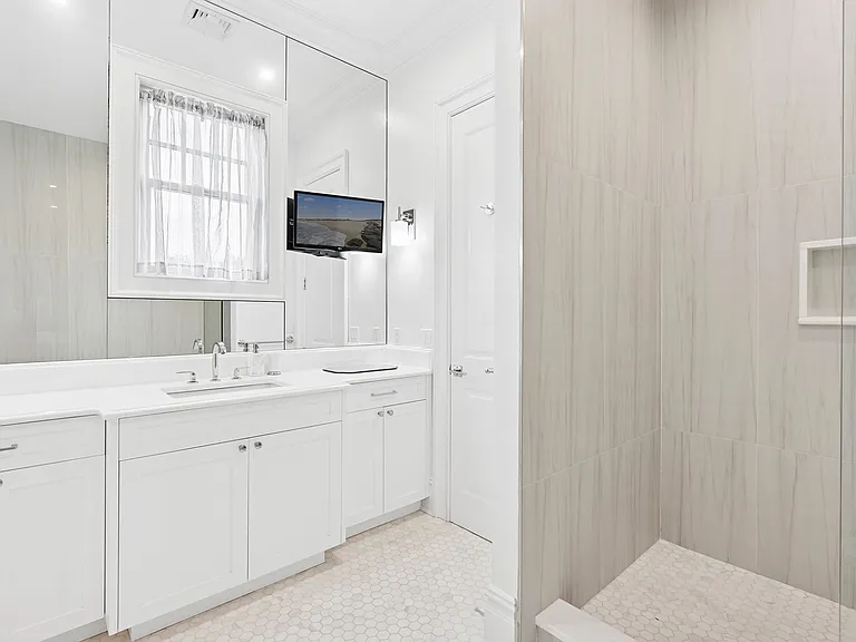 83 Bridgehampton Sag Hbr — Photo 20