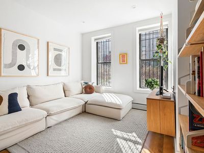 246 Sumpter St APT 1B, Brooklyn, NY, 11233