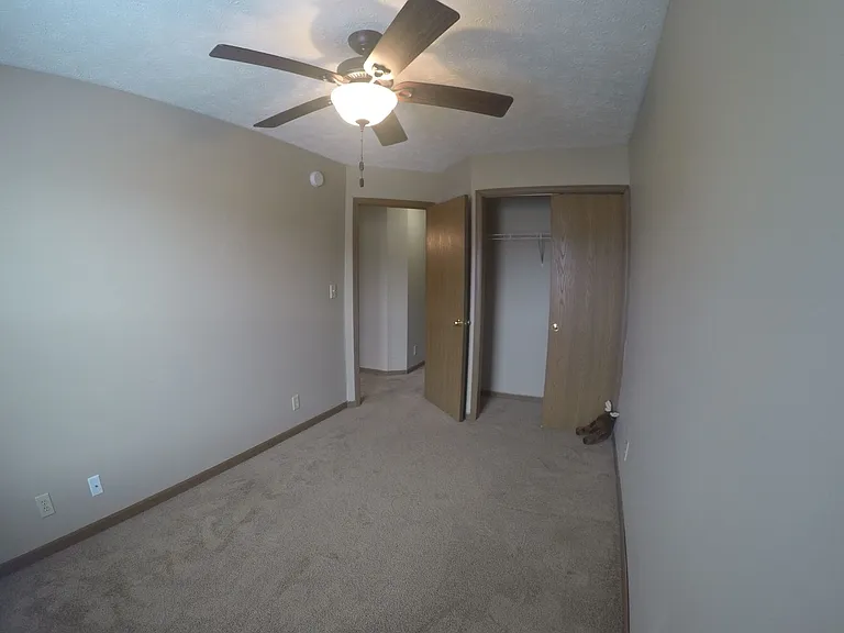 Crosspoint Apartments — Photo 53