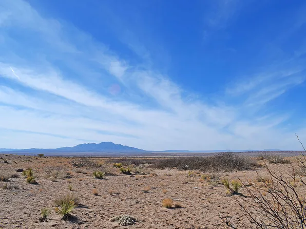 28 Chula Vis, Veguita, NM 87062