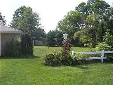 5th image of 150 Brookpark Dr