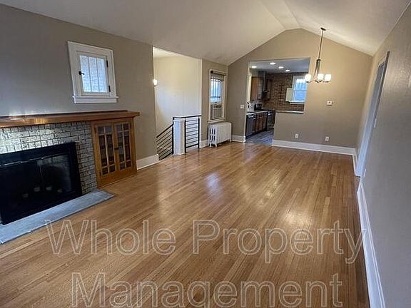2nd image of 4292 N King St
