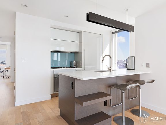 5th image of 22 N 6th St APT 16K