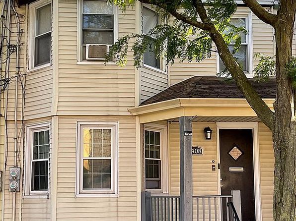 6408 Metropolitan Ave