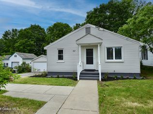 77 Middle St, Ballston Spa, NY 12020