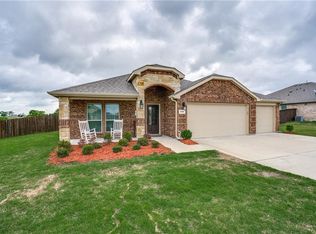 349 Amber Ln, Nevada, TX 75173