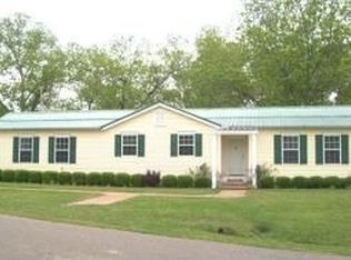 108 Bryan St, Nettleton, MS 38858
