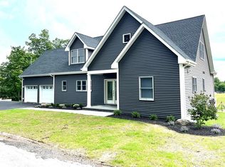 11 McCanns Ln, Cornwall, NY 12518
